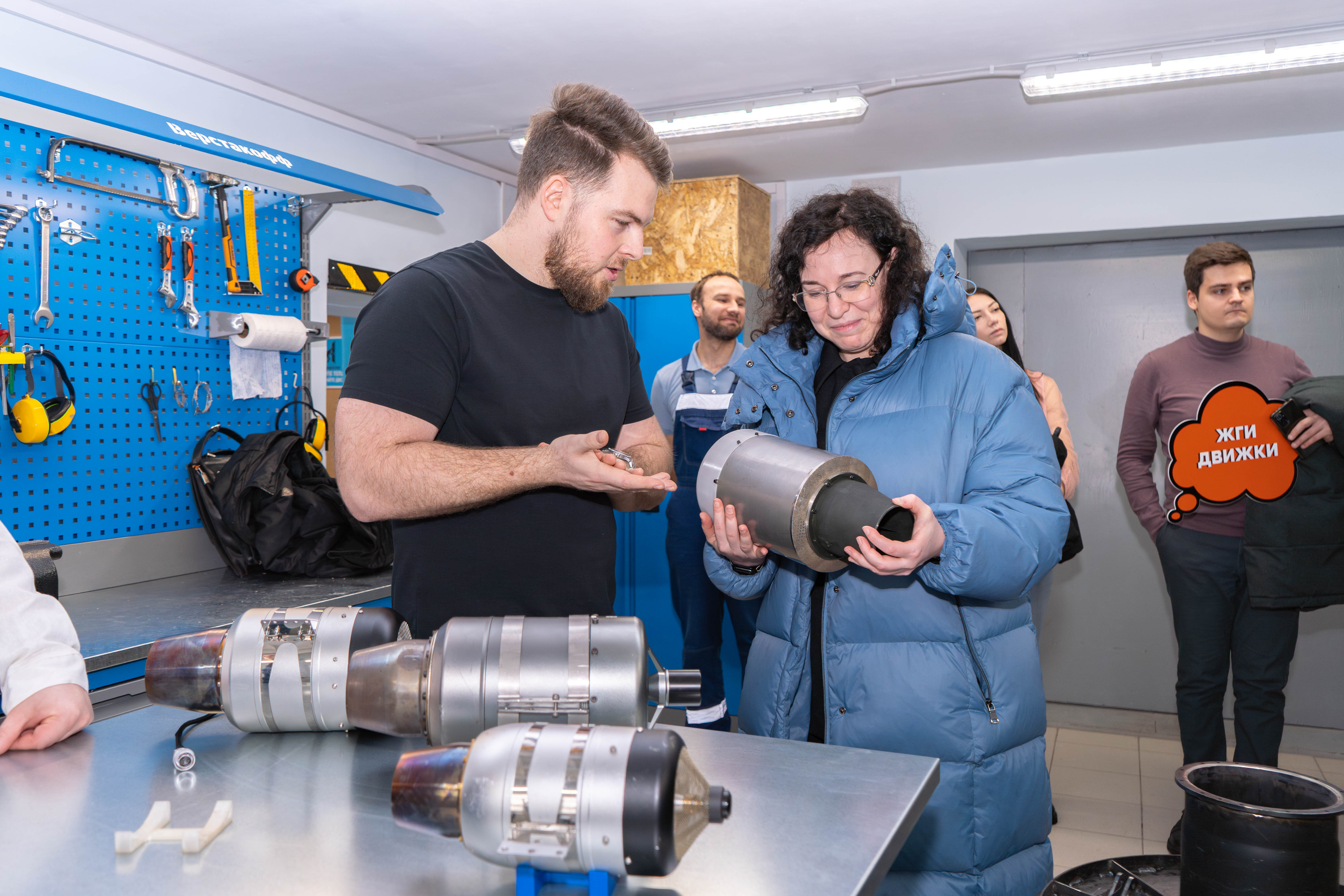 Студенты и преподаватели университета познакомились с работой студенческого ...