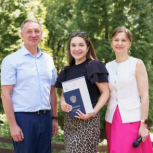 Over 100 Postgraduate Students Received Their Diplomas in the Botanic Garden