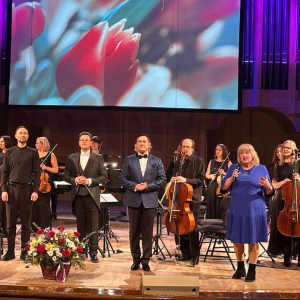 В Самарской филармонии прошёл торжественный вечер в честь 8 Марта, организованный Самарским университетом