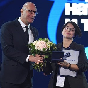 Галина Рогожина получила медаль Года науки и технологий