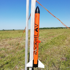 Самарцы запустили модель двуступенчатой ракеты во Владимире