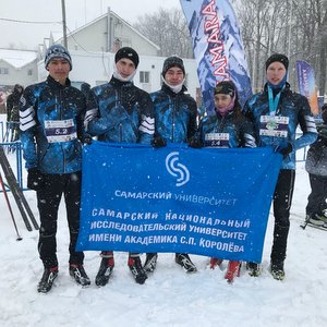 Команда Самарского университета им. Королёва приняла участие в благотворительной лыжной гонке "Добрая лыжня"