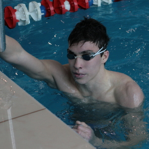 Студент СГАУ стал победителем областного чемпионате по плаванию