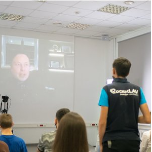 Samara University Students Talk to Elon Musk