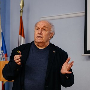 Евгений Горнев выступил с открытой лекцией